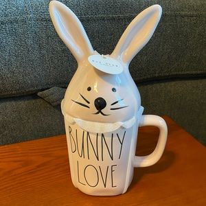 NWT Rae Dunn Bunny Love Mug